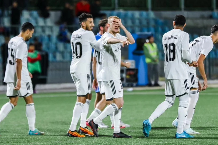 Азербайджанская Премьер-лига: Карабах разгромил Кяпаз