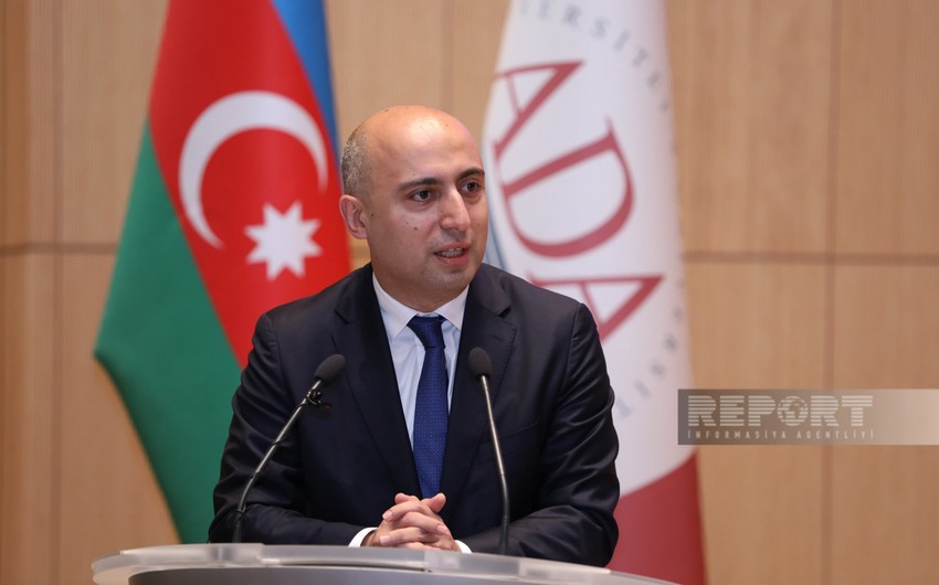 Nazir: ADPU-nun tələbələrinin aşağı kurslardan təcrübəyə göndərilməsinə müəllimləri etiraz edib
