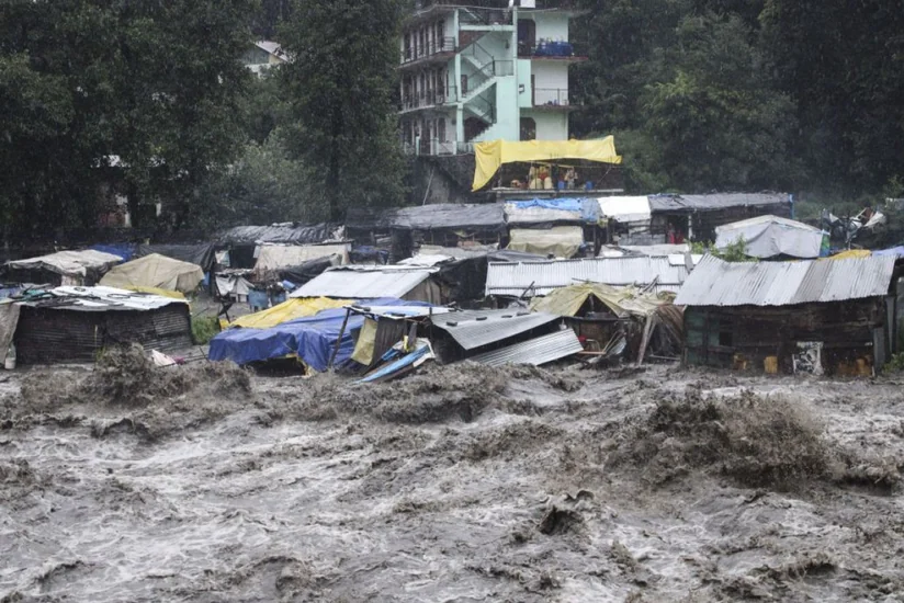 После наводнения в Индии без вести пропали свыше 40 человек