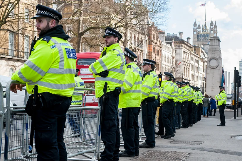 Britaniya etirazlara qarşı qanunları sərtləşdirir
