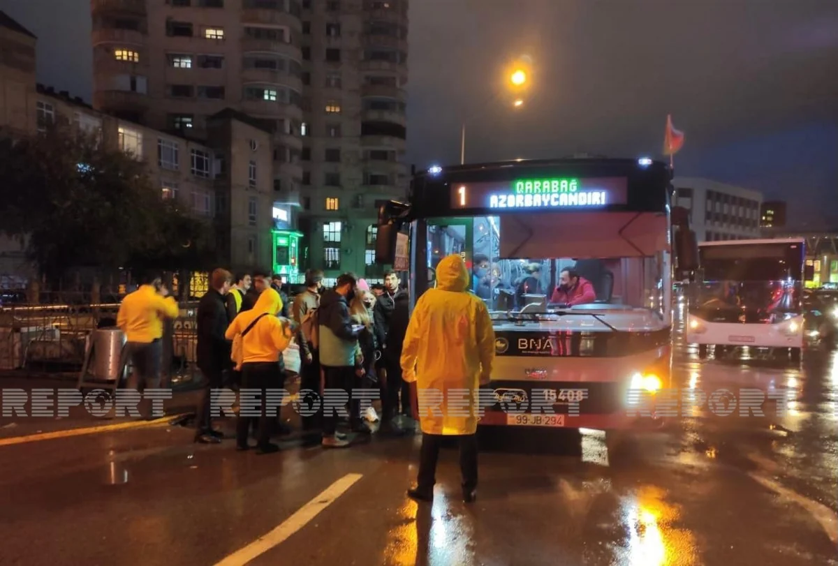 BNA sürücüləri yağışlı hava ilə əlaqədar diqqətli olmağa çağırıb