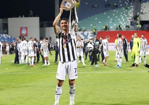 Ronaldu İtaliya Kuboku ilə yuxuya getdi - FOTO