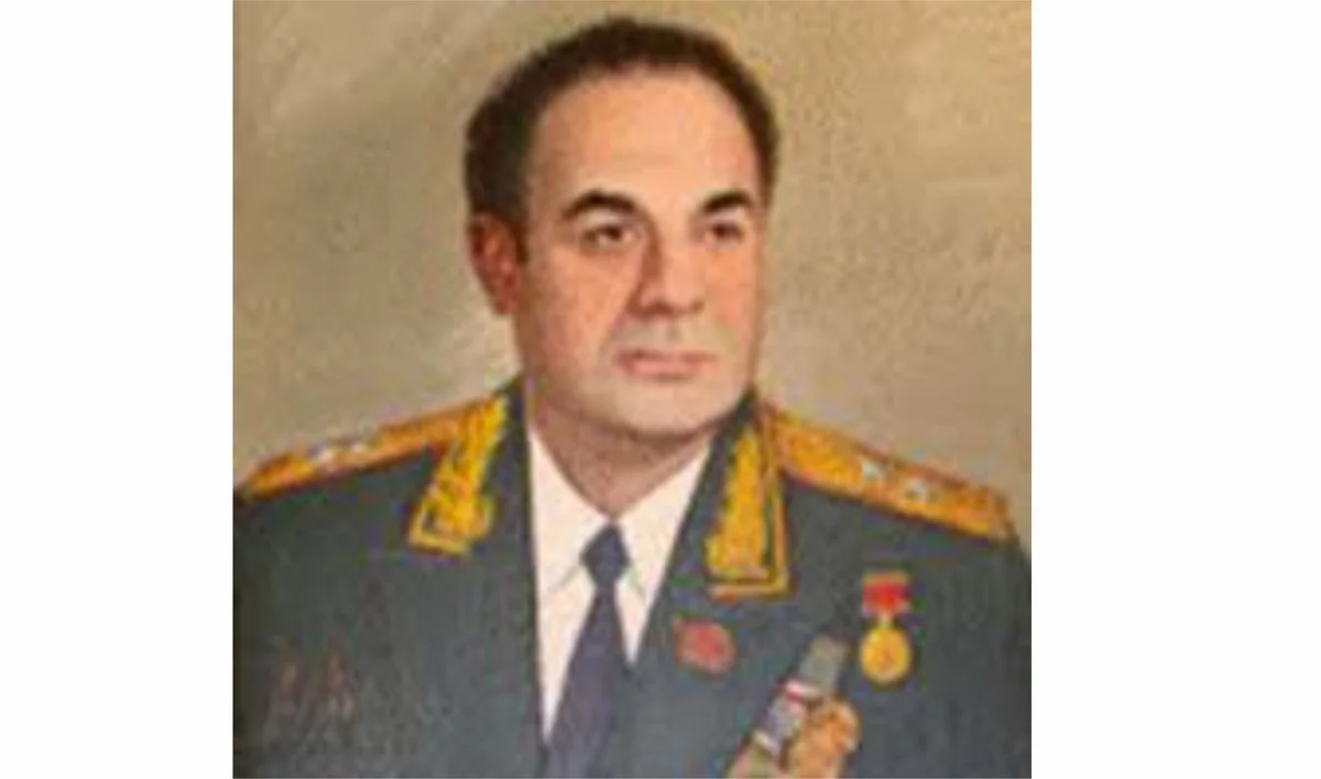 Azərbaycanın güllələnmiş keçmiş daxili işlər nazirinin həyat yoldaşı vəfat edib