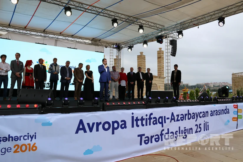 Gəncədə Aİ-Azərbaycan əlaqələrinin 25 illiyi münasibəti ilə konsert proqramı keçirilib - FOTO