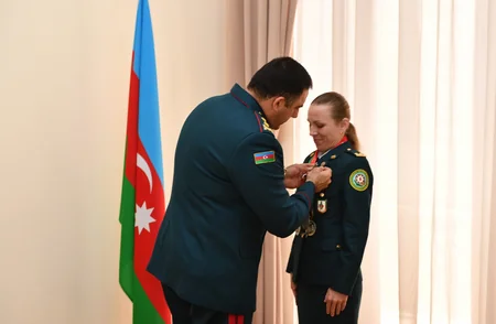 Elçin Quliyev idmançıları təltif edib