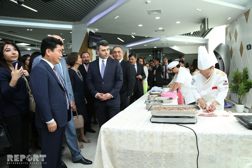 Bakıda Koreya mətbəxi festivalı keçirilib