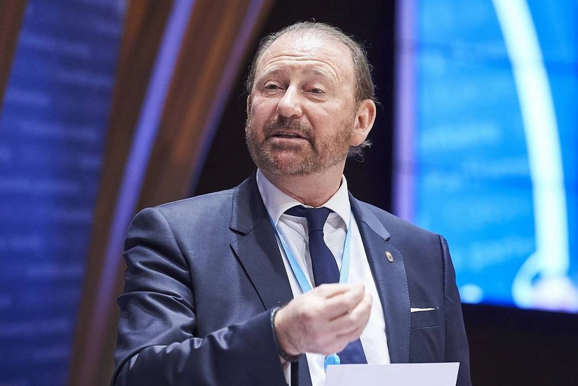 Belçikalı senator yenidən AŞPA-nın prezidenti seçilib