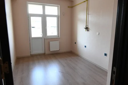 İlham Əliyev Şamaxıda tikilən çoxmənzilli binalarda yaradılan şəraitlə tanış olub - YENİLƏNİB