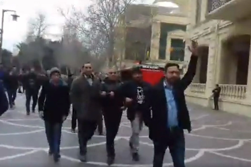 Bakıda bir qrup şəxs razılaşdırılmamış aksiyaya cəhd edib