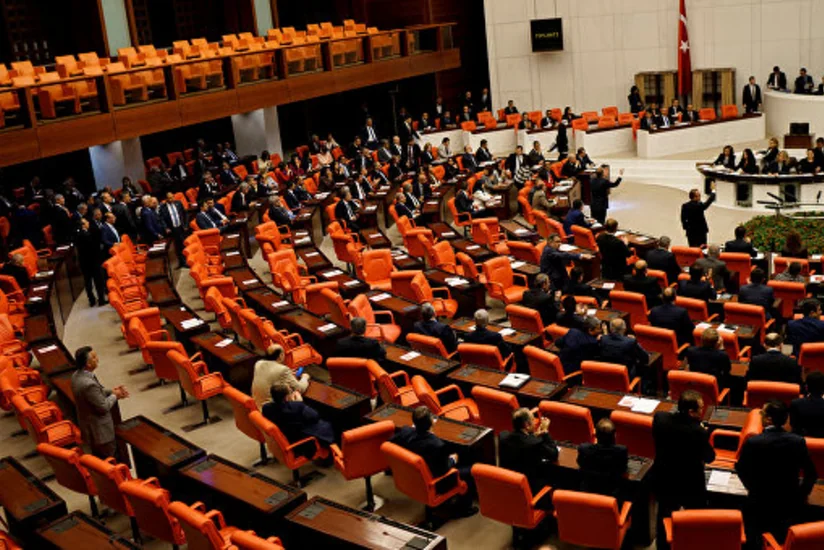 ​Ərdoğan Böyük Millət Məclisi deputatlarının toxunulmazlığının ləğvi haqda qanunu təsdiqləyib
