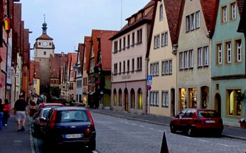 Unknown attacks passers-by in Hamburg, three wounded
