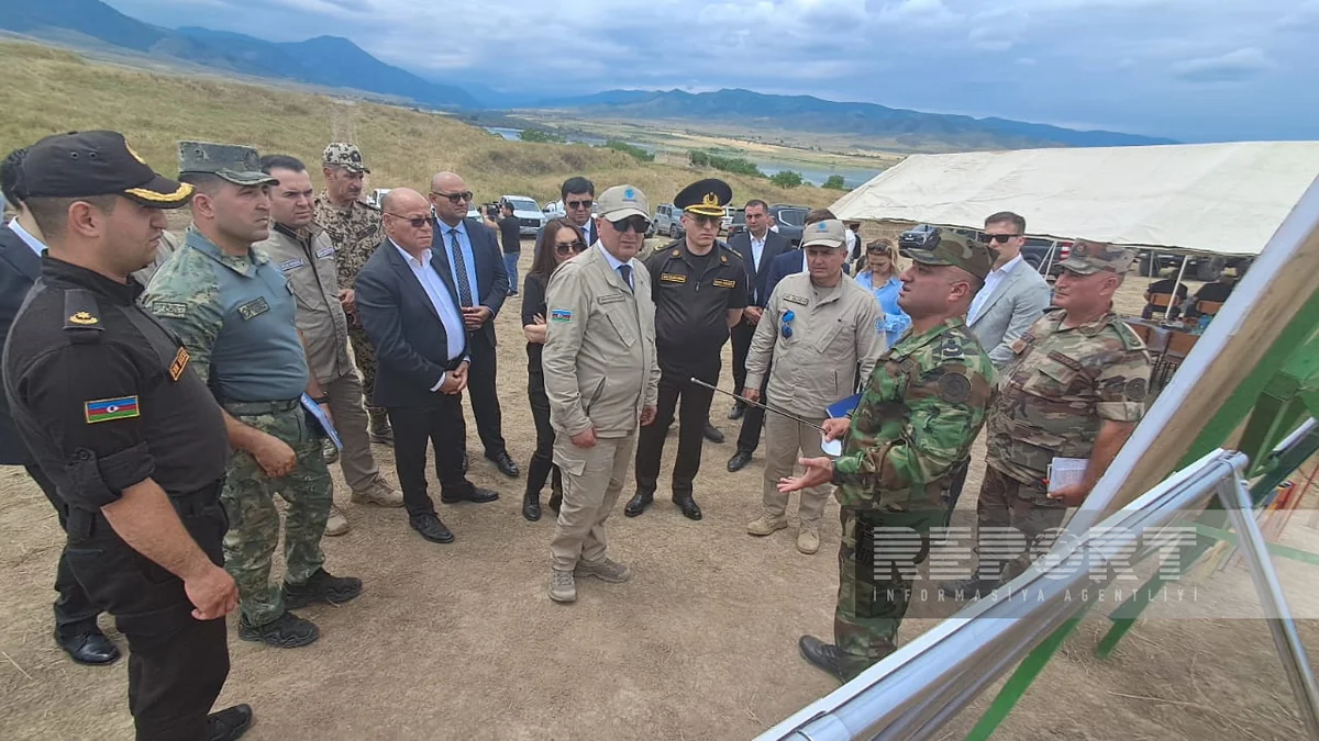 Working group on demining holds meeting in Khankandi