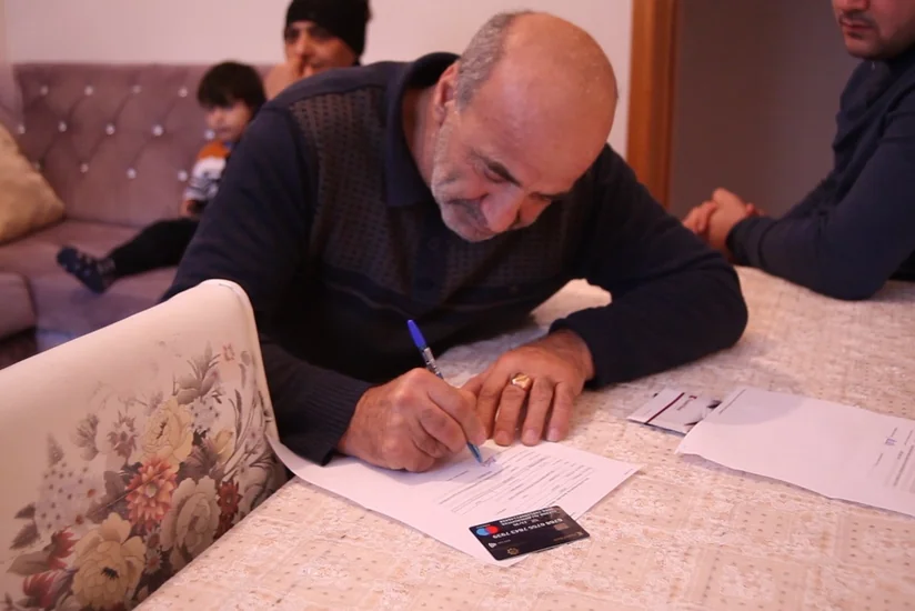 Daha bir şəhid ailəsinə təqaüd kartı təqdim edildi