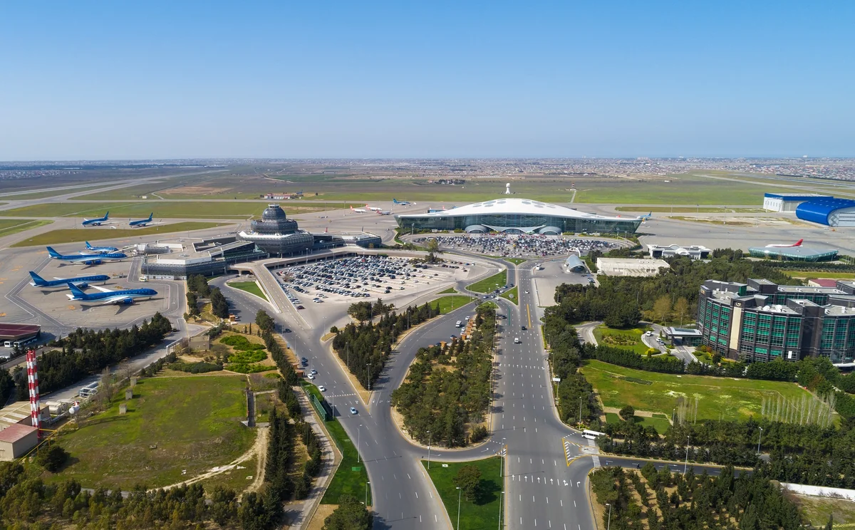 Azərbaycanın aeroportlarından şəhərin mərkəzinə gəlmək nə dərəcədə asandır?
