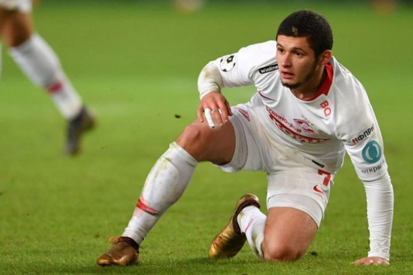 Российский клуб отказался от азербайджанского футболиста