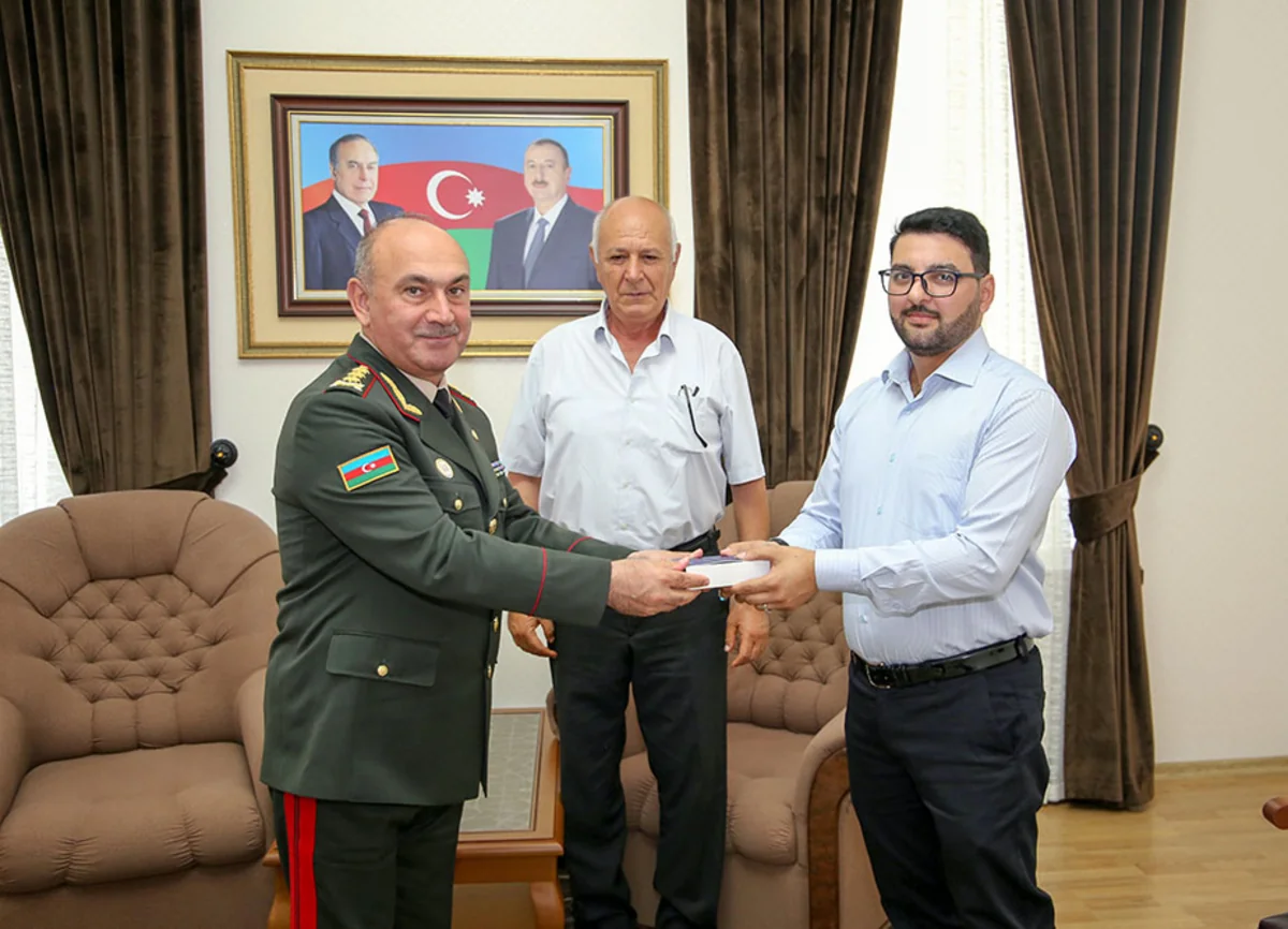 Naxçıvan Müdafiə Komitəsinin ilk sədri “Şücaətə görə” medalı ilə təltif edilib