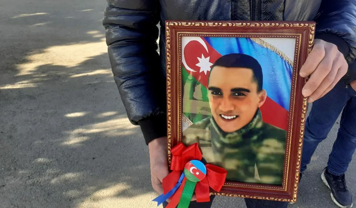 Uşaq evində böyüyən Vətən müharibəsi şəhidi dəfn edilib