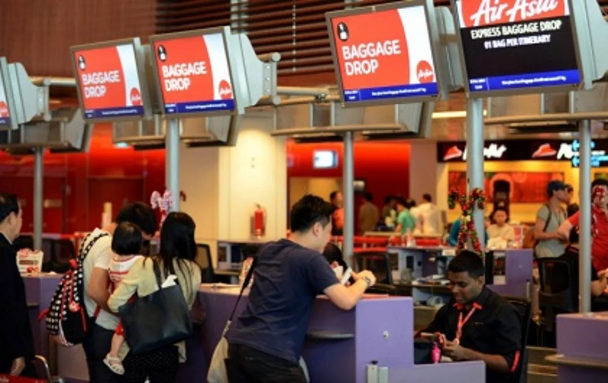 На борт пропавшего самолета AirAsia не попали 23 человека