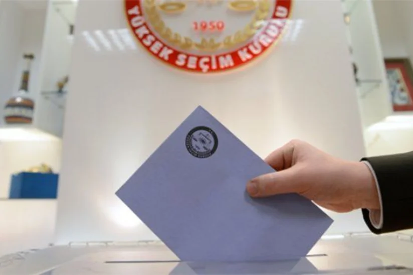 Türkiyə Mərkəzi Seçki Komissiyası növbədənkənar parlament seçkilərinin keçiriləcəyi tarixi açıqlayıb
