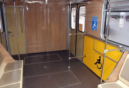 Bakı Metropoliteni vaqonlarda əlil arabası üçün yerlərin quraşdırılmasına başlayıb