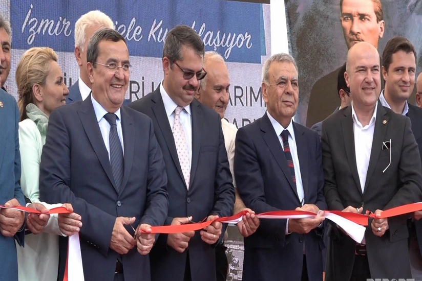 Türkiyənin İzmir şəhərində Bakı parkı və abidəsi açılıb - FOTO