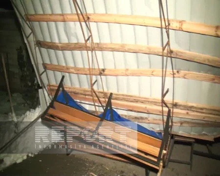 İsmayıllıda günlərdir yağan qar fəsadsız ötüşməyib