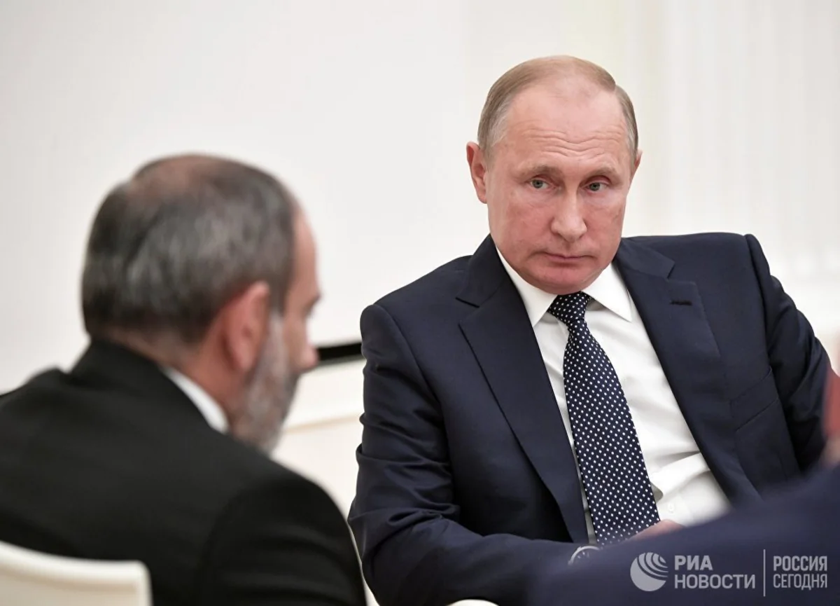 Putin-Paşinyan görüşü tərəflərin bir-birilərinə inanmadıqlarını göstərdi - ANALİTİKA
