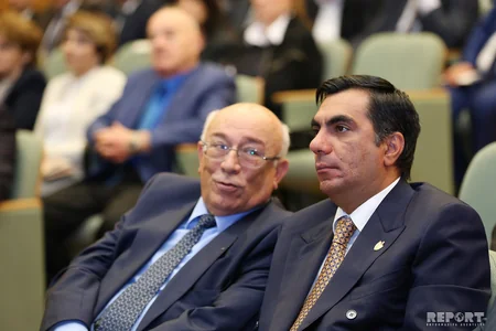 SOCAR-da akademik Azad Mirzəcanzadənin 90 illik yubileyi qeyd edilib