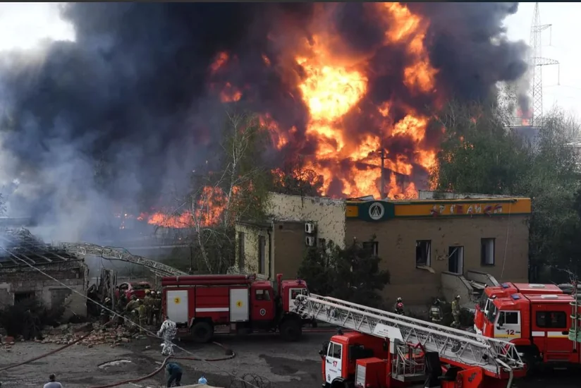 Fire breaks out at oil depot in Donetsk