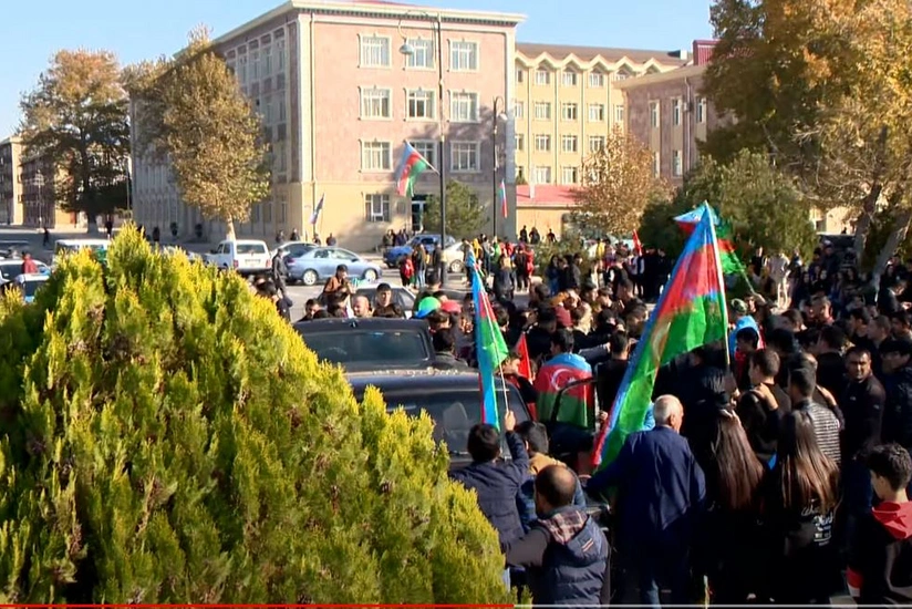 Naxçıvanda Zəfər yürüşü keçirilib, Kəngərlidə Bayraq Meydanı istifadəyə verilib