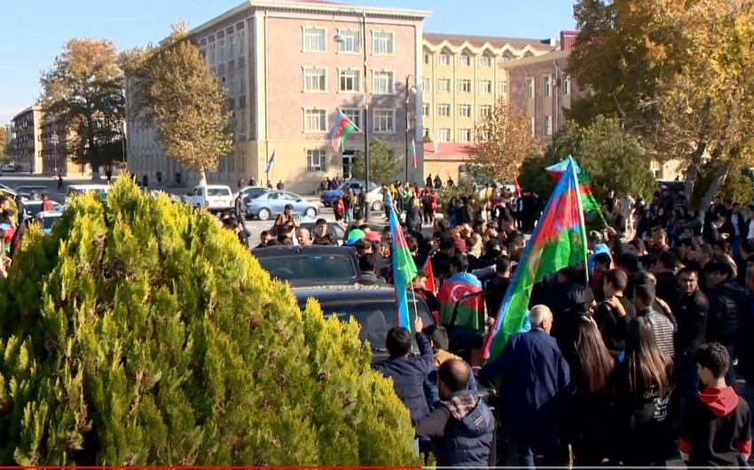 Naxçıvanda Zəfər yürüşü keçirilib, Kəngərlidə Bayraq Meydanı istifadəyə verilib