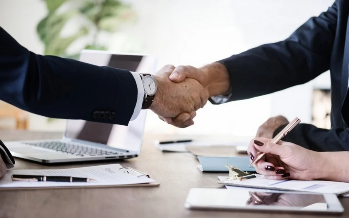 Госагентство: Около 12 тыс. ветеранов войны и членов семей шехидов обеспечены работой