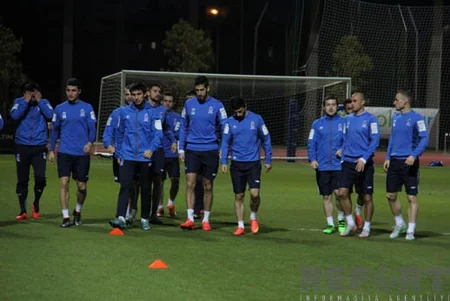 ​Azərbaycan millisi Qazaxıstanla oyunöncəsi son məşqinə çıxıb