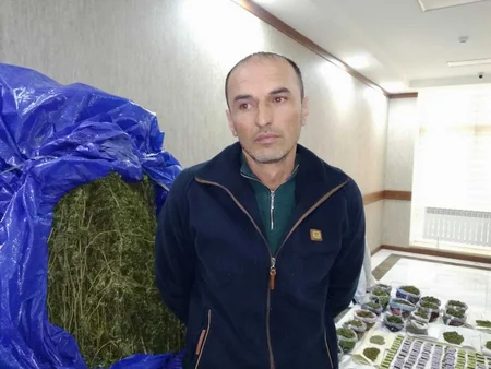 Polis əməliyyat keçirdi, keçmiş məhkum saxlanıldı