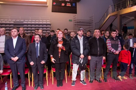 ​Azərbaycan boksçusu dünya çempionu olub - FOTO