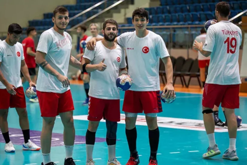 Azərbaycan millisinin İslamiadadakı rəqibinin heyəti açıqlanıb