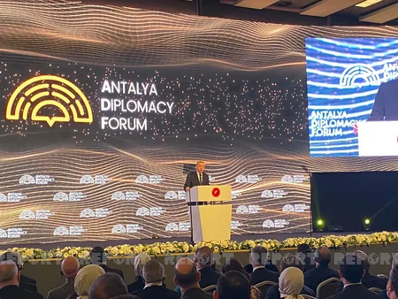 Antalya Diplomatiya Forumunun açılışı olub