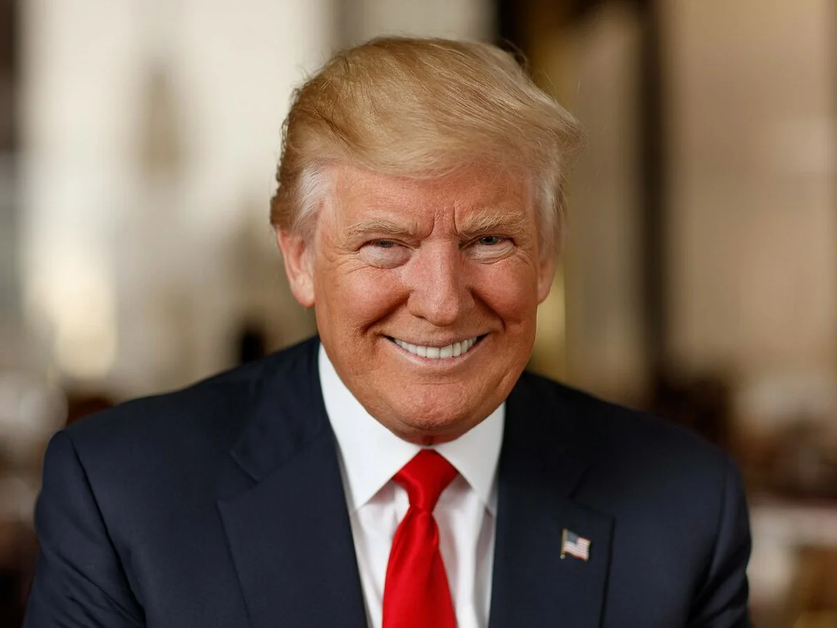 Трамп пишет книгу о своей работе в Белом доме