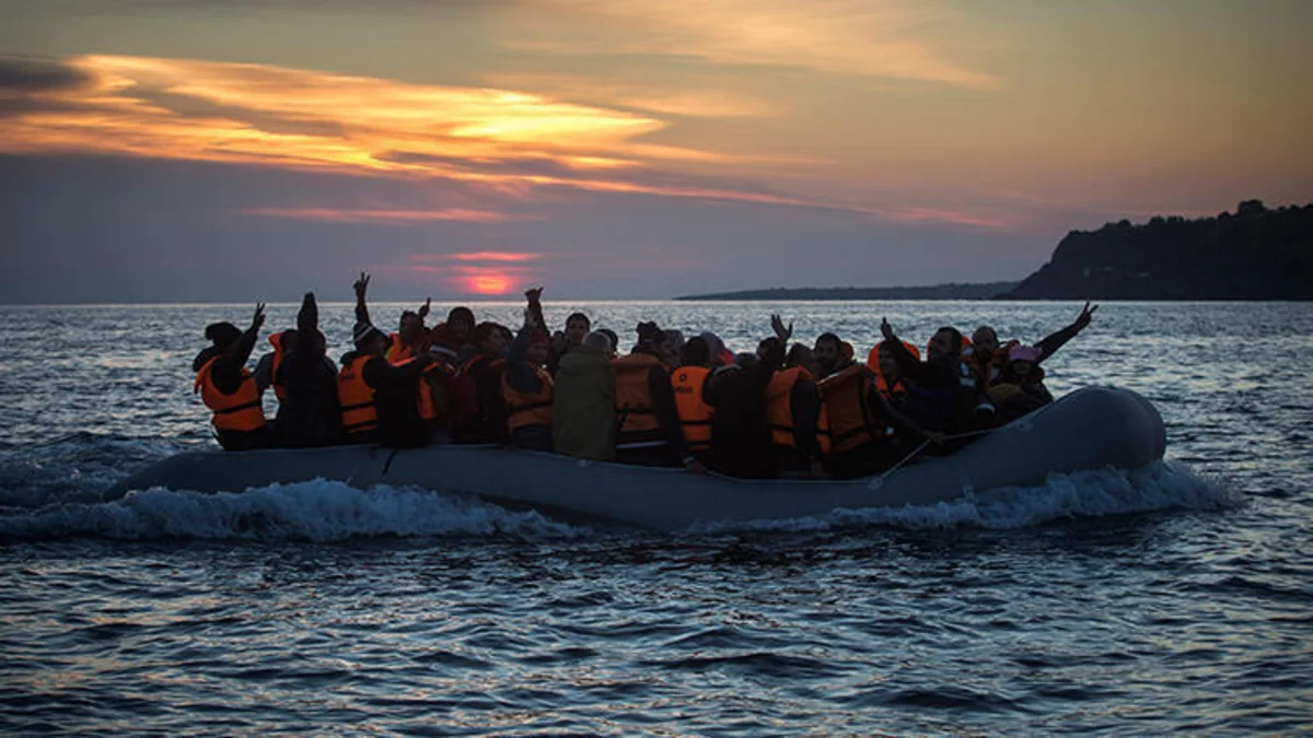 Egeydə mühacirləri daşıyan qayıq batıb, 6 nəfər ölüb