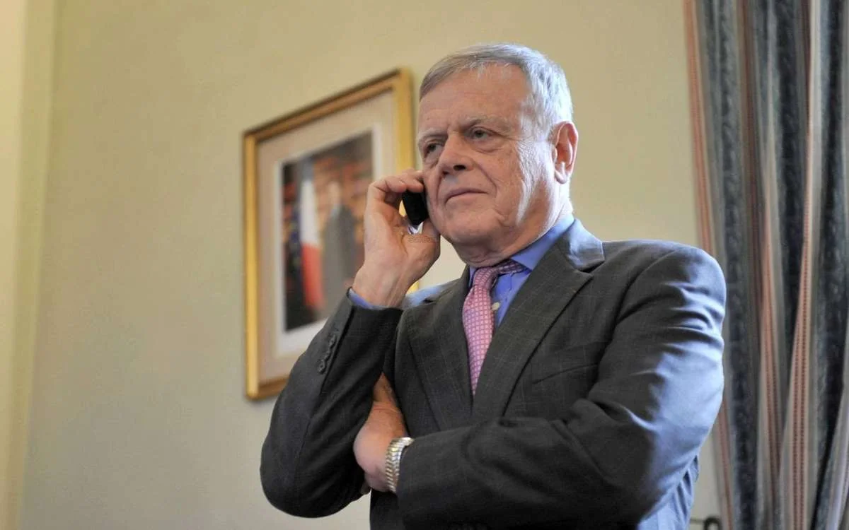 Monteskyu: Fransa tərəfkeşlik edərsə, həmsədrlikdən getməli olacaq