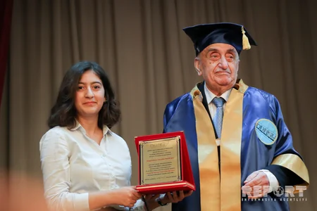 Xoşbəxt Yusifzadəyə Azərbaycan Dövlət Neft və Sənaye Universitetinin fəxri professoru adı verilib - FOTO