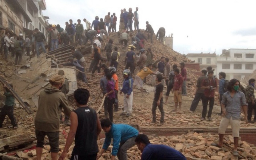 ​Nepalda zəlzələ nəticəsində ölənlərin sayı 6 mini ötüb