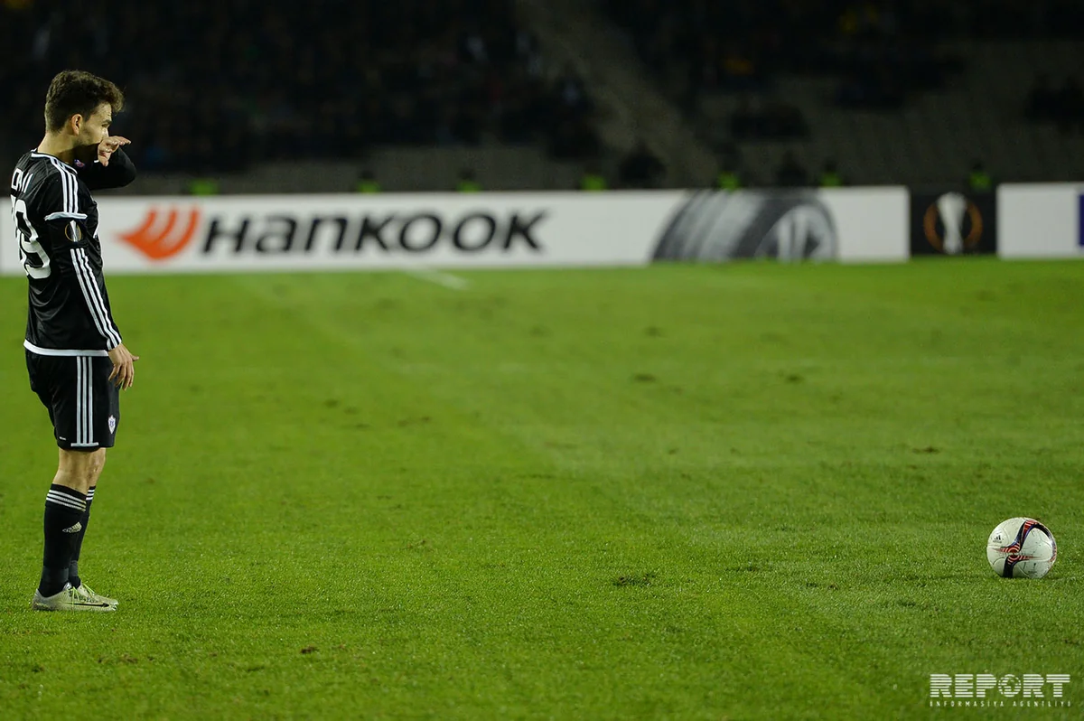 Futbolçu Dani Kintana 6 aylıq sıradan çıxıb