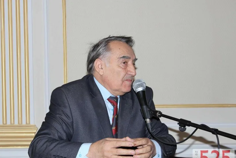 Şair Ənvər Əhməd vəfat edib