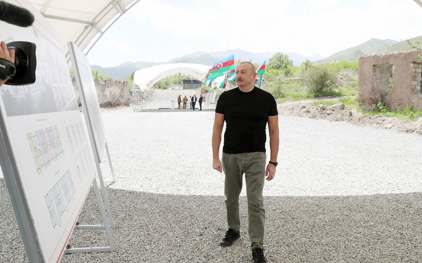 Prezident İlham Əliyev Kəlbəcər rayonuna səfər edib