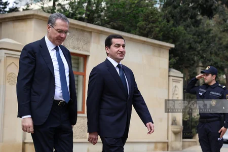 State and government officials commemorate Great Leader Heydar Aliyev - PHOTOS
