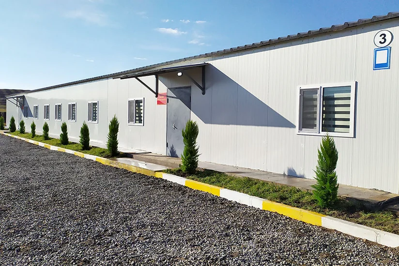 Azad edilən ərazilərdə yeni hərbi obyektlər istifadəyə verilib