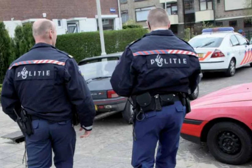 Hollandiya çempionatının ilk tur matçları polislərin tətili üzündən təxirə salınıb