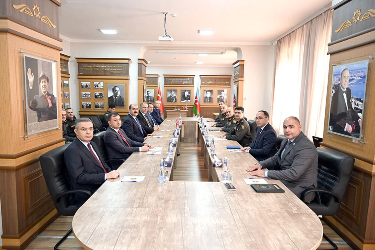 Azerbaijan, Türkiye explore co-op in military education field