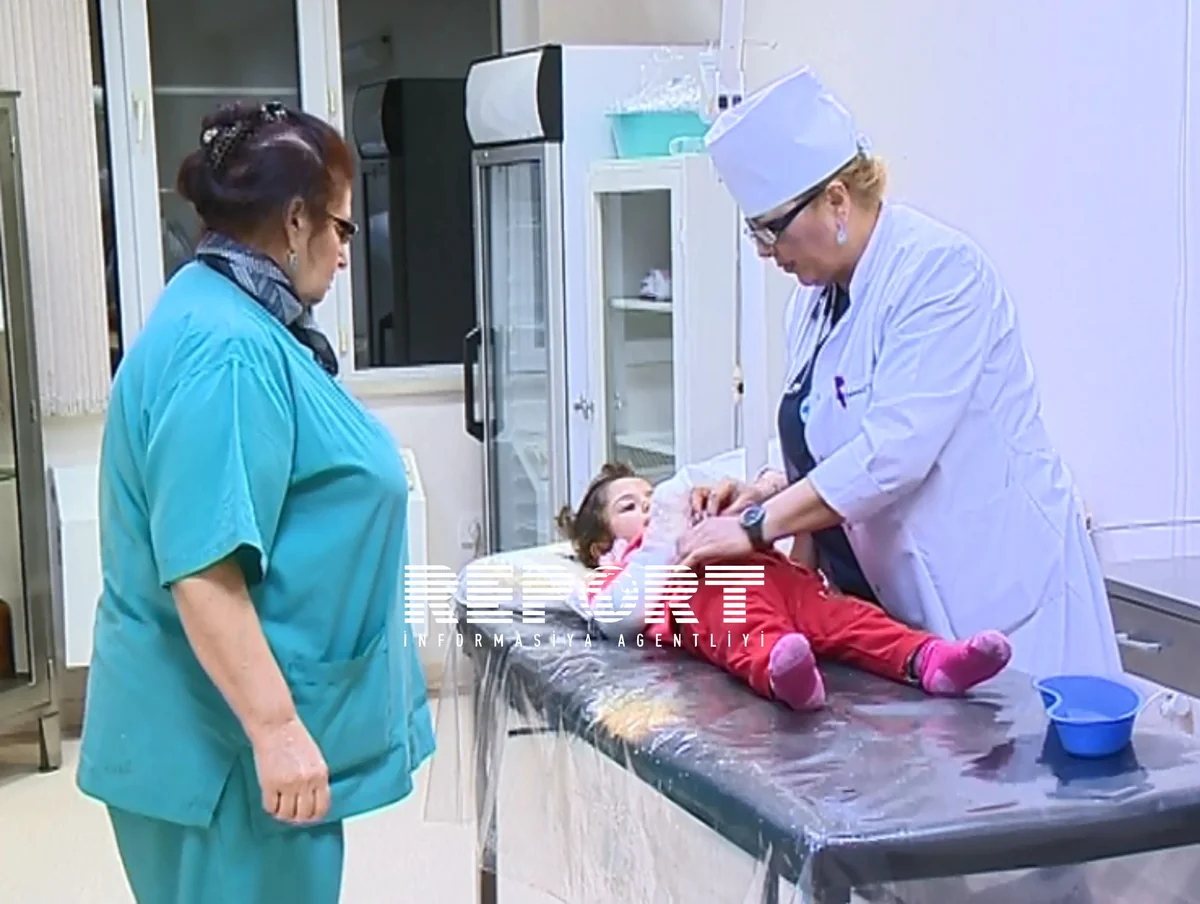 Qohumuna tapşırılan uşağın başına bədbəxt hadisə gəlib - FOTO